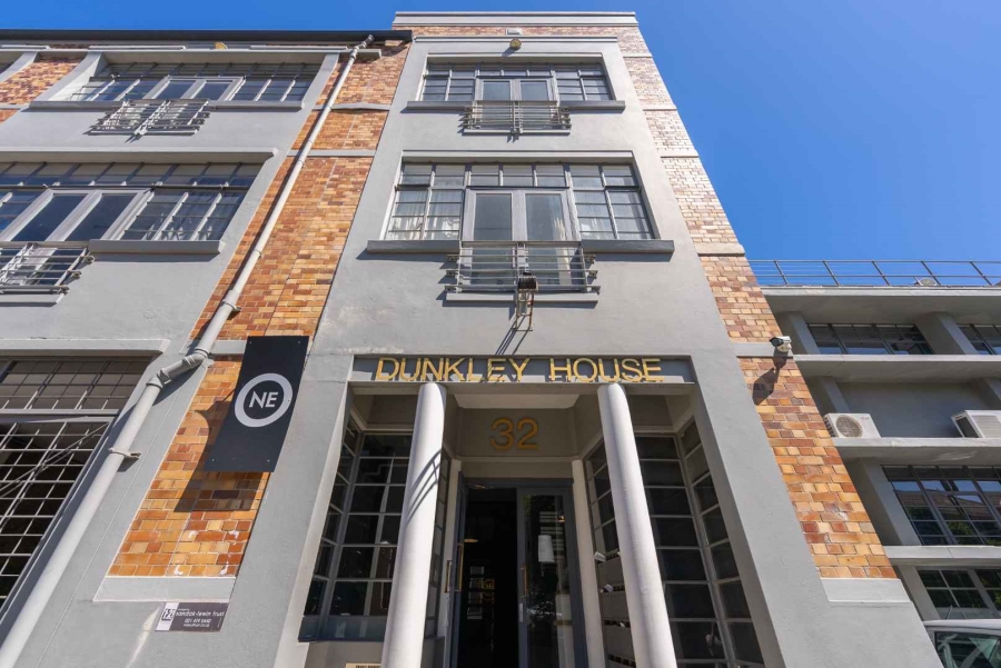 1 Bedroom Property for Sale in Gardens Western Cape